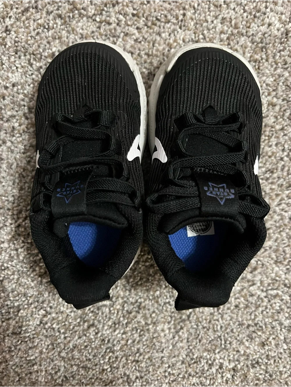 Toddler boy Nike sneakers